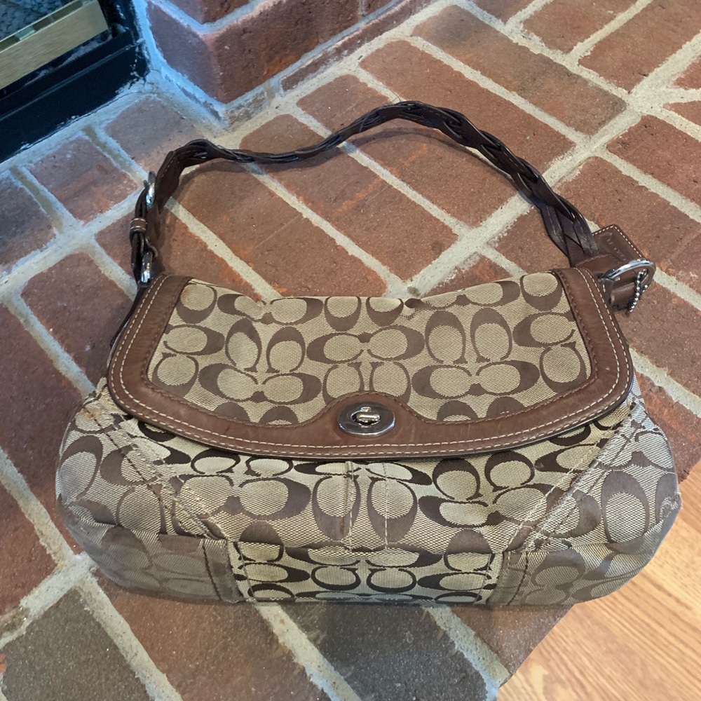Handbag